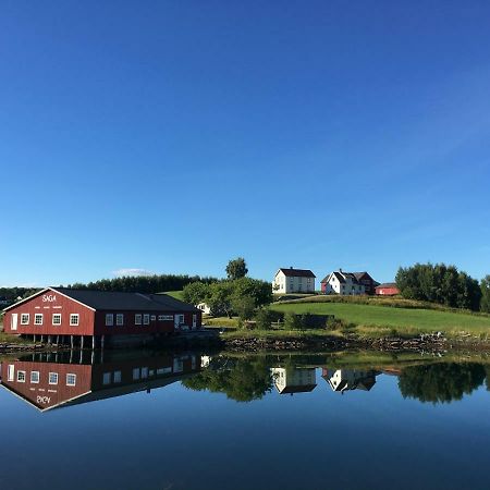 Saga, Badehotell Med Sauna Og Badebrygge - Inderoy Straumen  Exterior foto